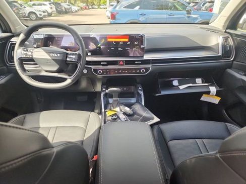 New 2026 Kia Sorento S w/ S Panoramic Sunroof Package FWD image 8