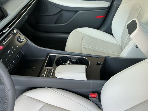 New 2026 Hyundai Sonata SEL FWD image 15