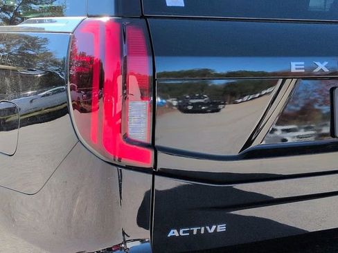 New 2025 Ford Expedition Max Active image 12