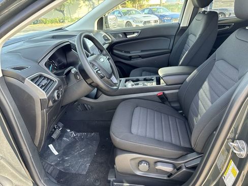 New 2024 Ford Edge SE w/ Black Appearance Package image 20