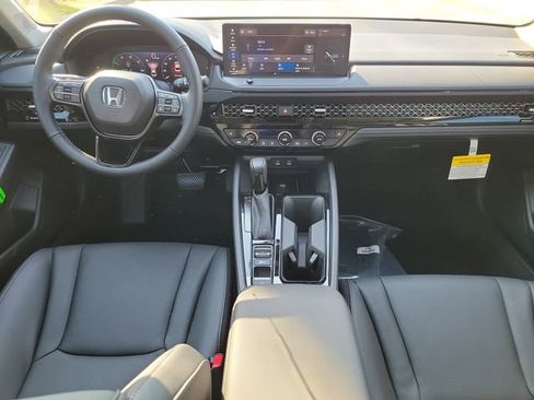 New 2026 Honda Accord EX-L image 10