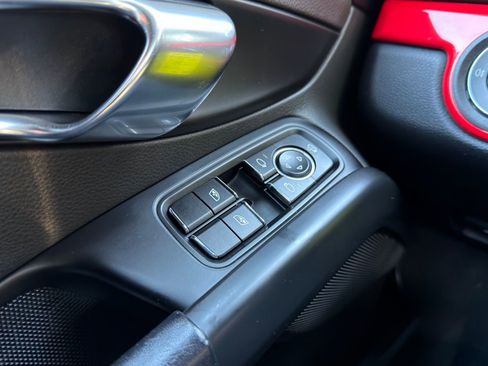 Used 2015 Porsche Boxster S image 15