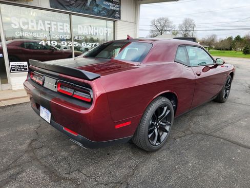 Used 2018 Dodge Challenger R/T Plus image 3