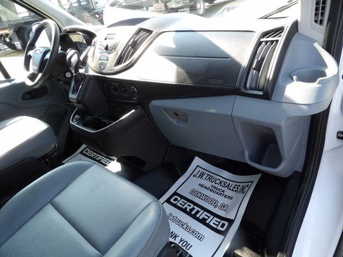 Used 2019 Ford Transit 250 138 image 27