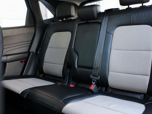 Used 2022 Ford Escape Titanium w/ Titanium Elite Package image 21