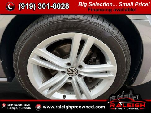 Used 2012 Volkswagen Passat TDI SE image 36