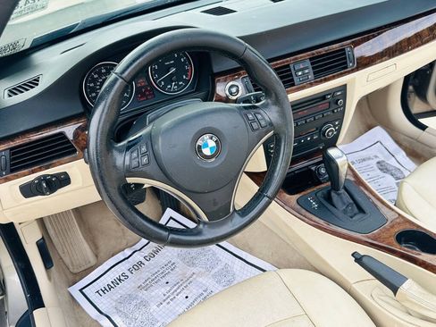 Used 2007 BMW 328i Convertible RWD image 17