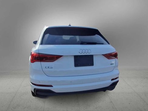 Used 2025 Audi Q3 2.0T Premium w/ Convenience Package image 7