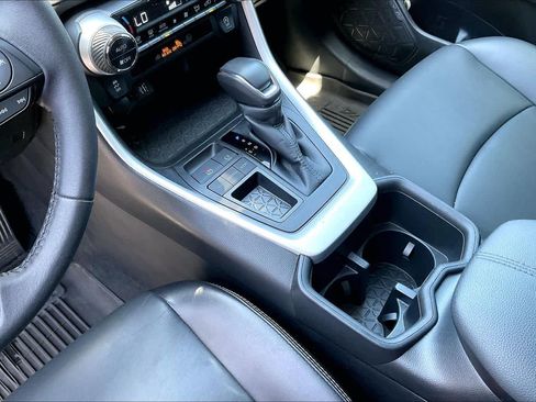 Used 2023 Toyota RAV4 XLE Premium FWD image 16