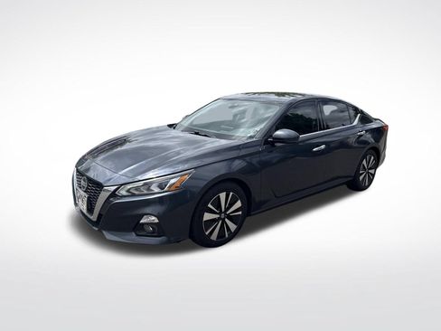 Used 2020 Nissan Altima 2.5 SL FWD image 3