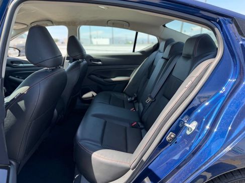 Used 2024 Nissan Altima 2.5 SR FWD image 4
