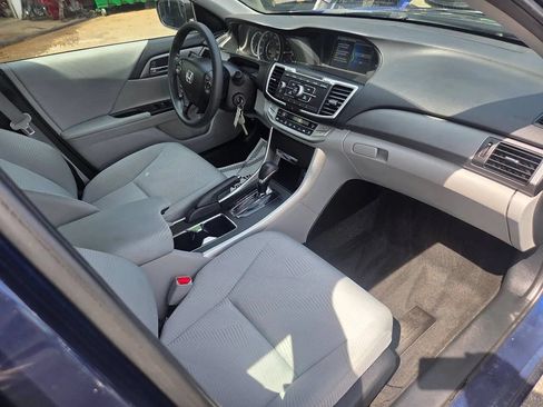 Used 2015 Honda Accord LX image 31