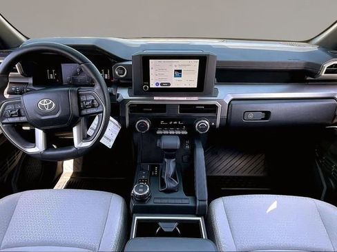 Used 2025 Toyota 4Runner SR5 image 7