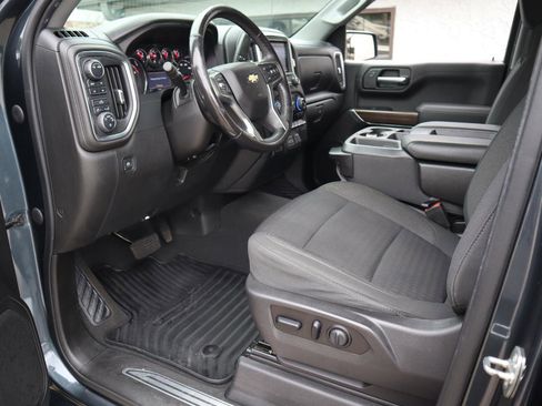 Used 2021 Chevrolet Silverado 1500 LT w/ Z71 Off-Road Package image 34