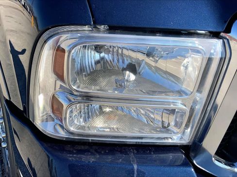 Used 2006 Ford F250 Lariat image 26