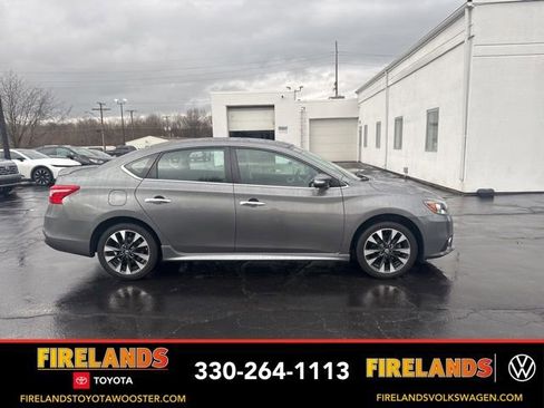 Used 2019 Nissan Sentra SR image 4