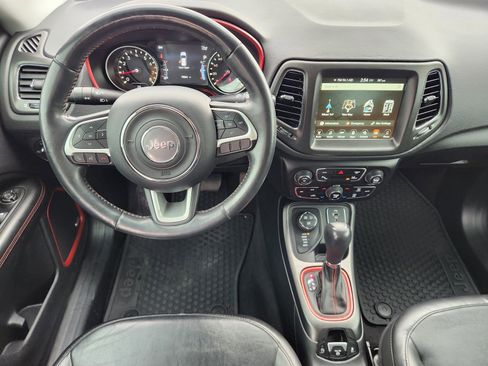 Used 2018 Jeep Compass Trailhawk w/ Leather Interior Group image 27