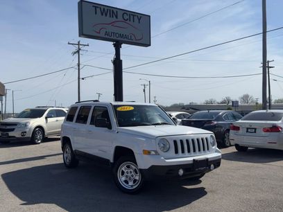 Used 2017 Jeep Patriot Sport w/ Power Value Group
