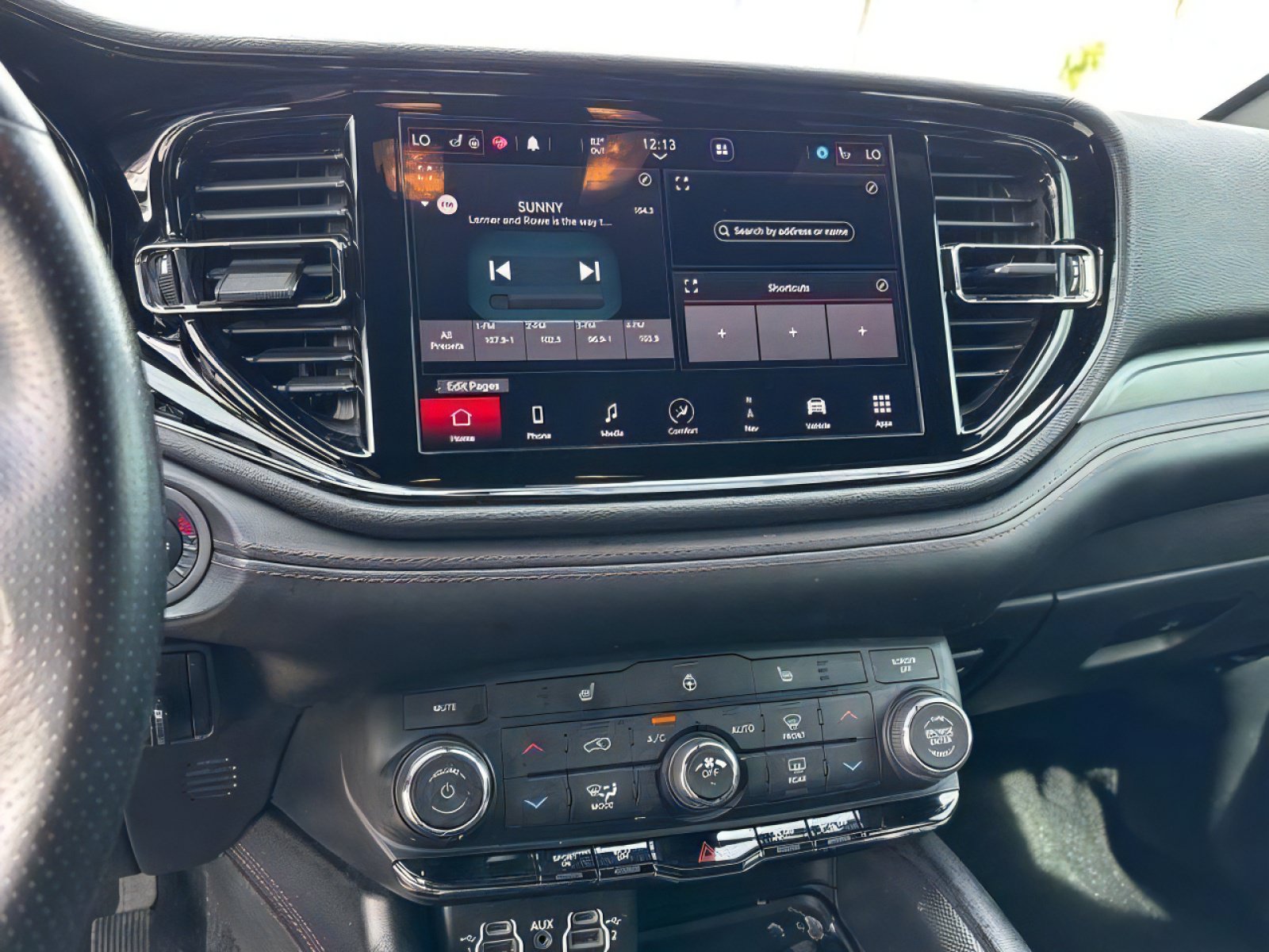 Used 2021 Dodge Durango R/T w/ Blacktop Package RWD image 14