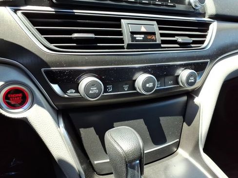 Used 2018 Honda Accord LX image 16