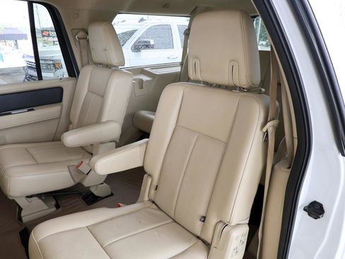 Used 2016 Ford Expedition EL XLT w/ Equipment Group 202A RWD image 22