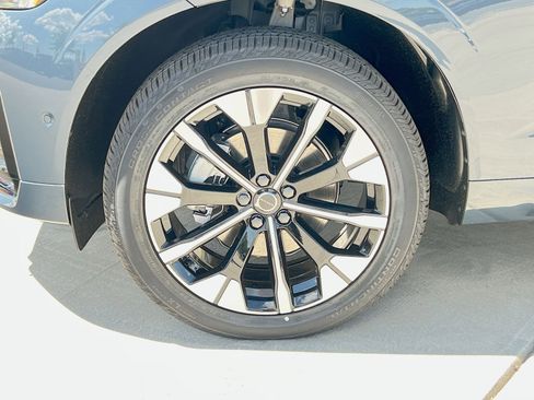 New 2026 Volvo XC60 B5 Plus w/ Protection Package Premier image 12