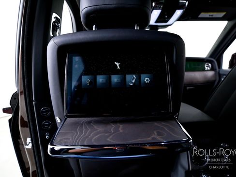 Certified 2025 Rolls-Royce Cullinan image 21