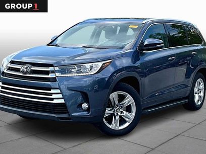 Used 2017 Toyota Highlander Limited