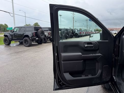 Used 2024 Chevrolet Silverado 1500 Custom AWD/4WD image 11