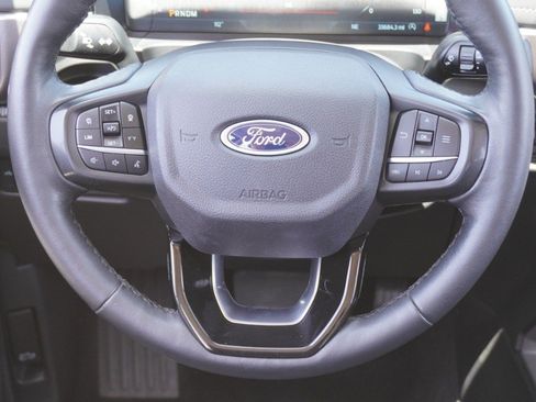 Used 2024 Ford Ranger Lariat w/ FX4 Off-Road Package AWD/4WD image 31