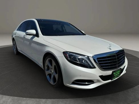 Used 2015 Mercedes-Benz S 550 4MATIC Sedan image 4