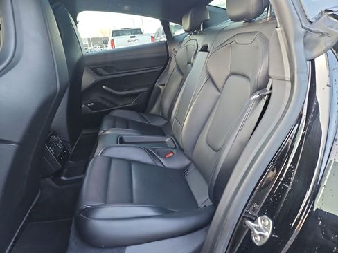 Used 2020 Porsche Taycan Turbo image 30