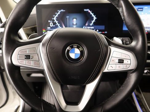 Used 2023 BMW X7 xDrive40i w/ Premium Package image 4