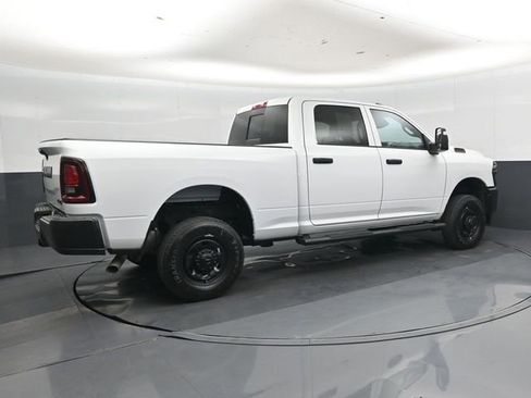 Used 2025 RAM 2500 Tradesman AWD/4WD image 3