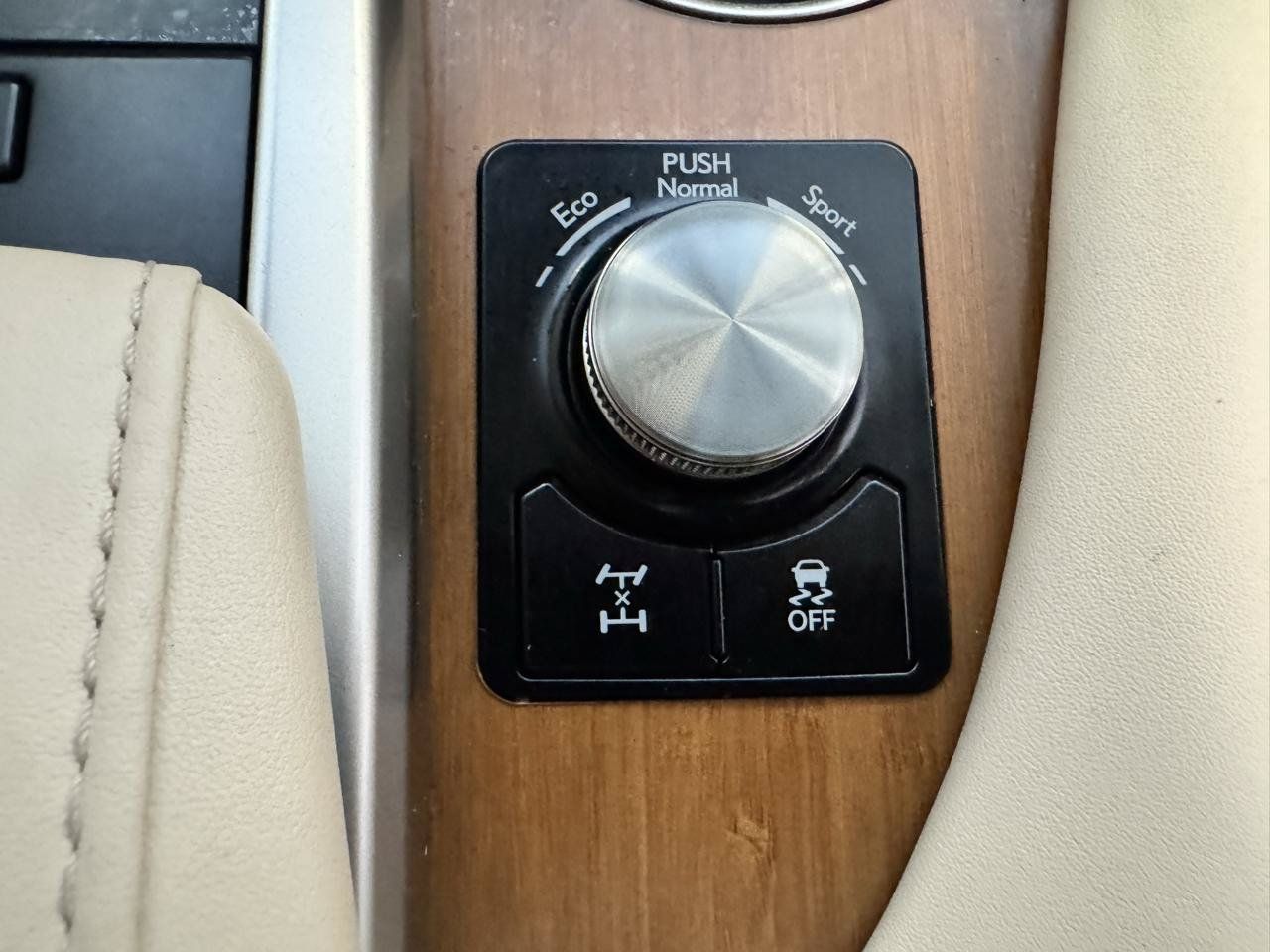 Used 2022 Lexus RX 350 AWD w/ Premium Package image 19