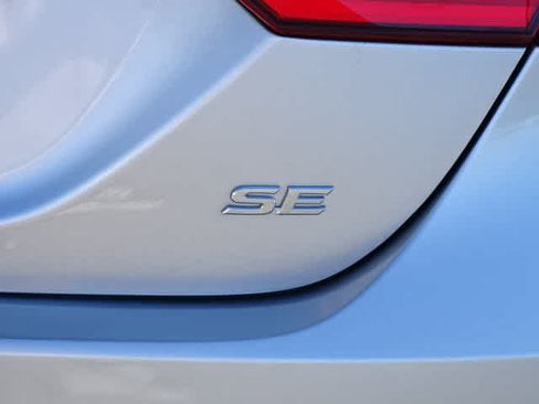Certified 2024 Toyota Camry SE FWD image 10