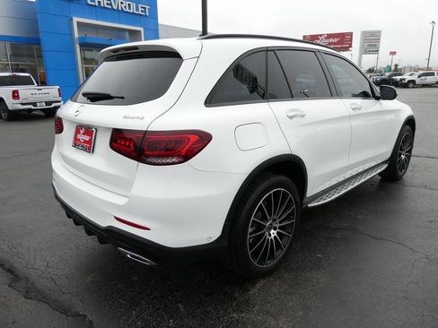 Used 2022 Mercedes-Benz GLC 300 4MATIC image 5