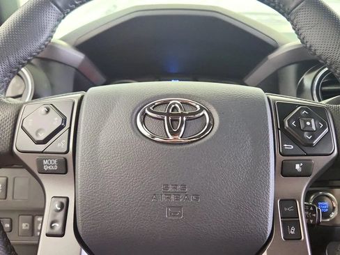 Used 2023 Toyota Tacoma TRD Off-Road AWD/4WD image 21