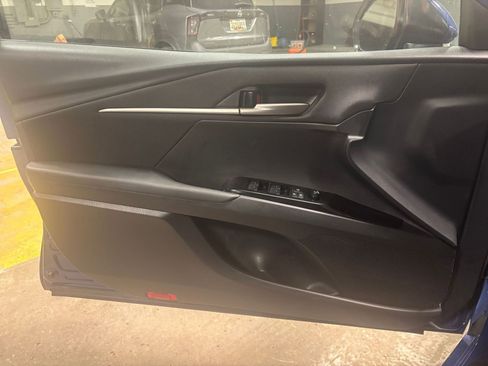 Used 2025 Toyota Camry LE image 18