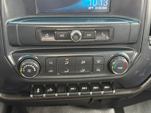 Used 2019 Chevrolet Silverado 2500 W/T w/ WT Convenience Package image 22