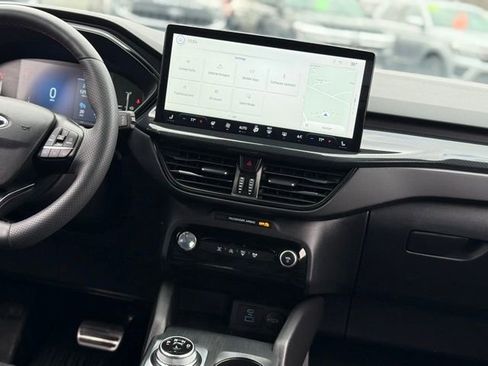 Used 2023 Ford Escape ST-Line w/ Tech Pack #1 image 19
