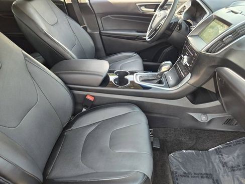 Used 2018 Ford Edge Titanium w/ Equipment Group 301A image 13