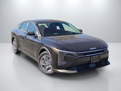New 2026 Kia K4 LX