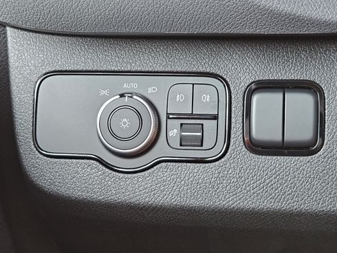 Used 2026 Mercedes-Benz Sprinter 2500 image 17