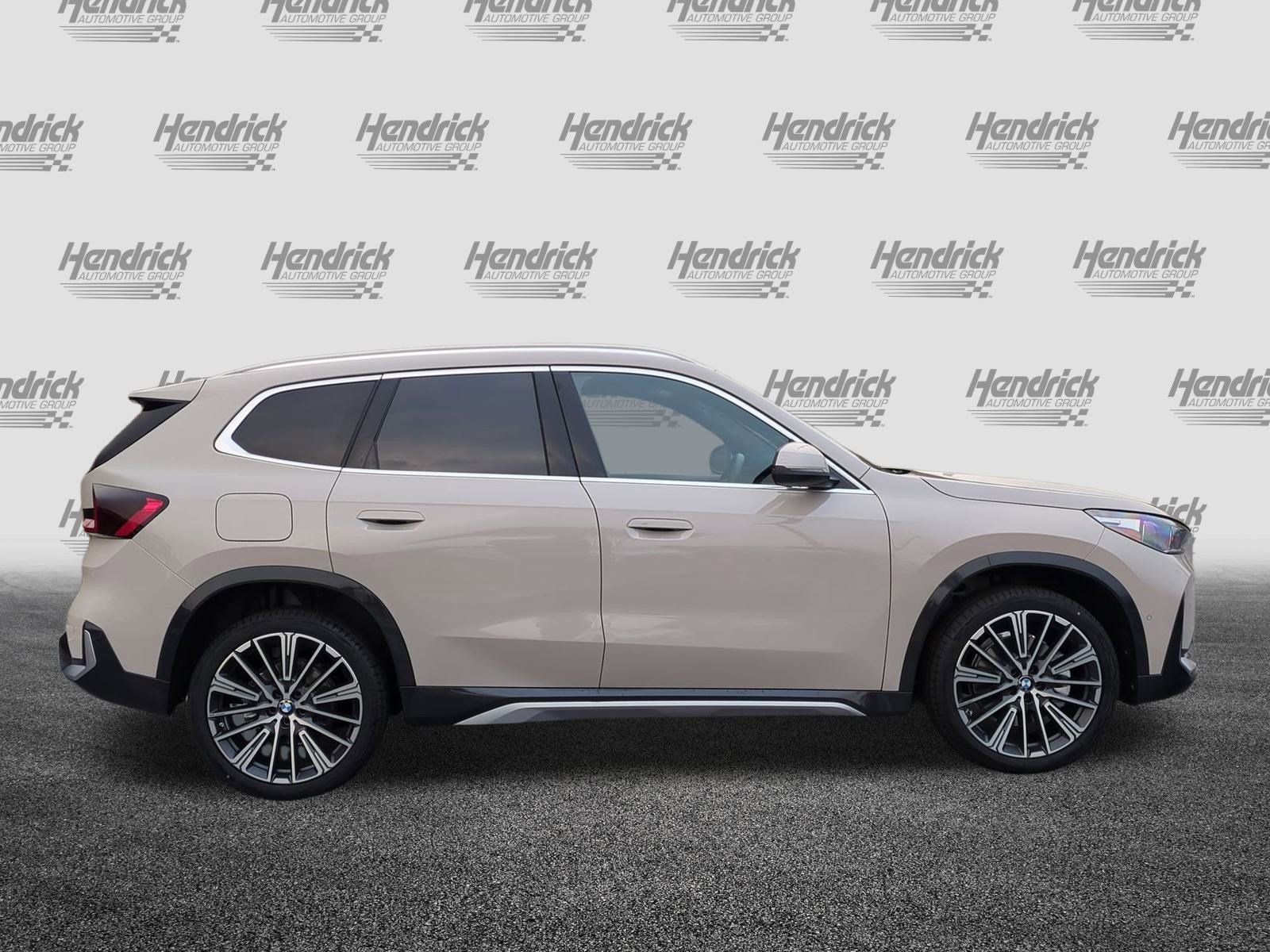Certified 2026 BMW X1 xDrive28i w/ Convenience Package AWD/4WD image 11