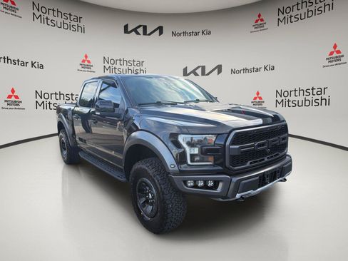 Used 2018 Ford F150 Raptor w/ Equipment Group 802A Luxury AWD/4WD image 5