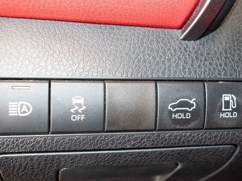 Used 2019 Toyota Camry XSE FWD image 34