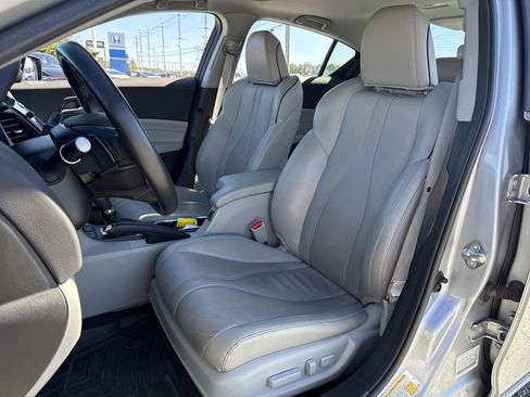 Used 2019 Acura ILX FWD image 20