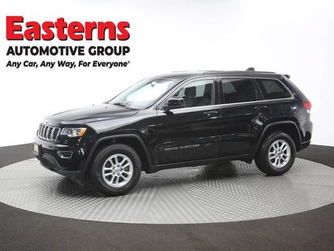 Used 2018 Jeep Grand Cherokee Laredo RWD image 58