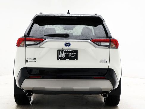 Used 2022 Toyota RAV4 XSE image 7